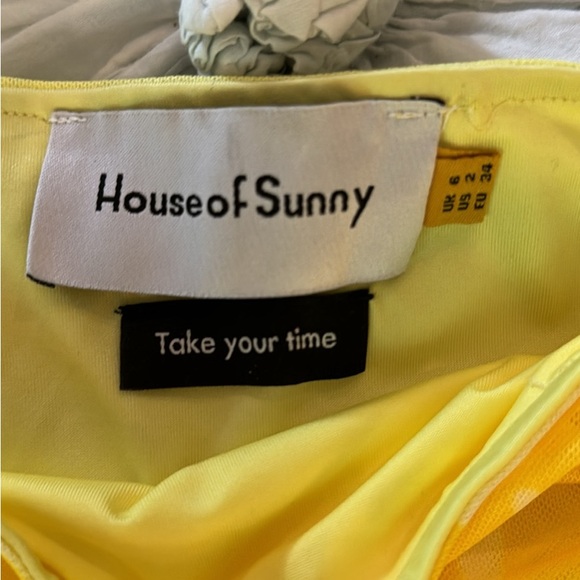 Lemon Drop Stretch Skirt - Picture 4 of 4